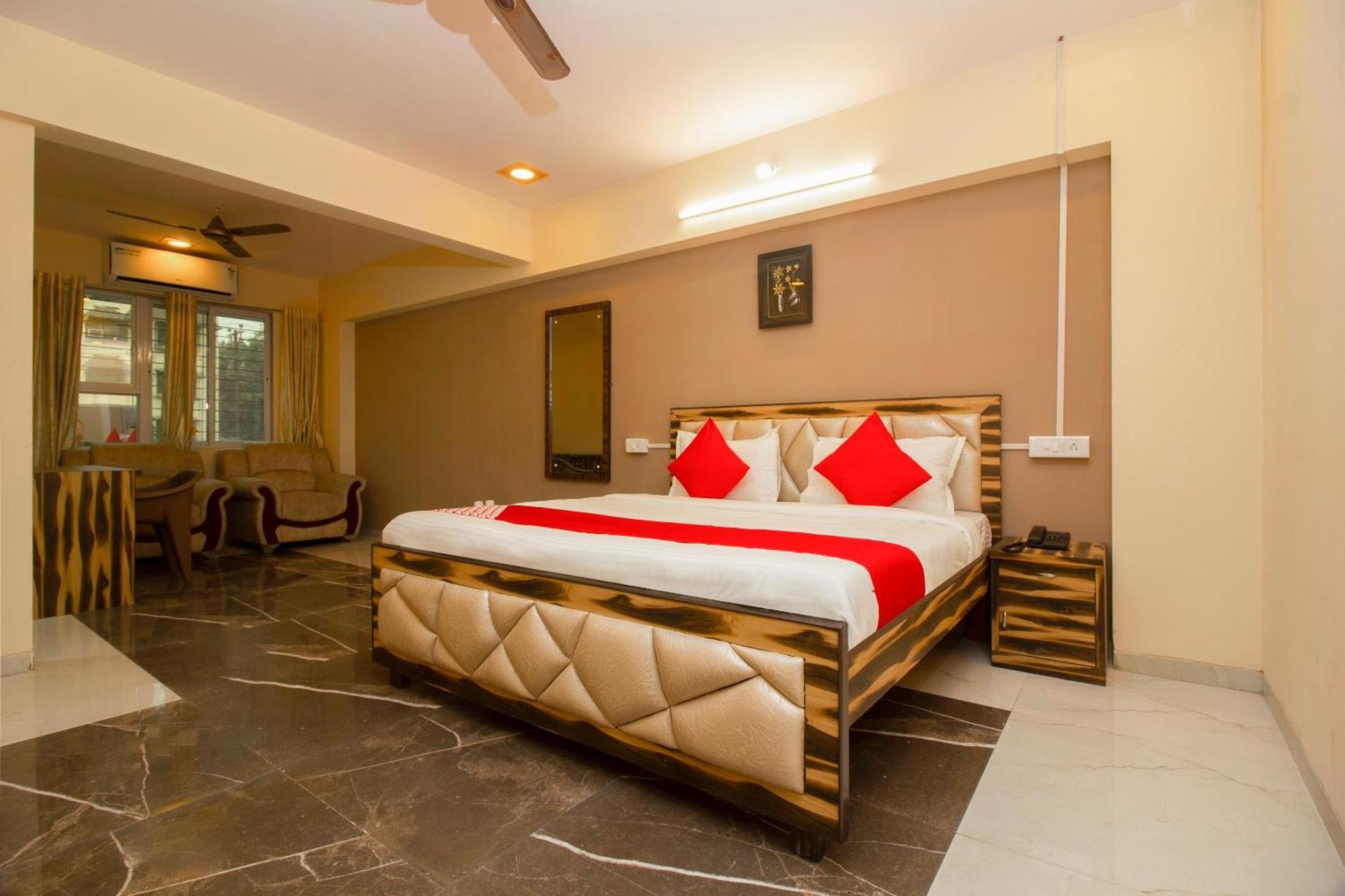 Hotel O The Star Hotel Panvel Exterior photo
