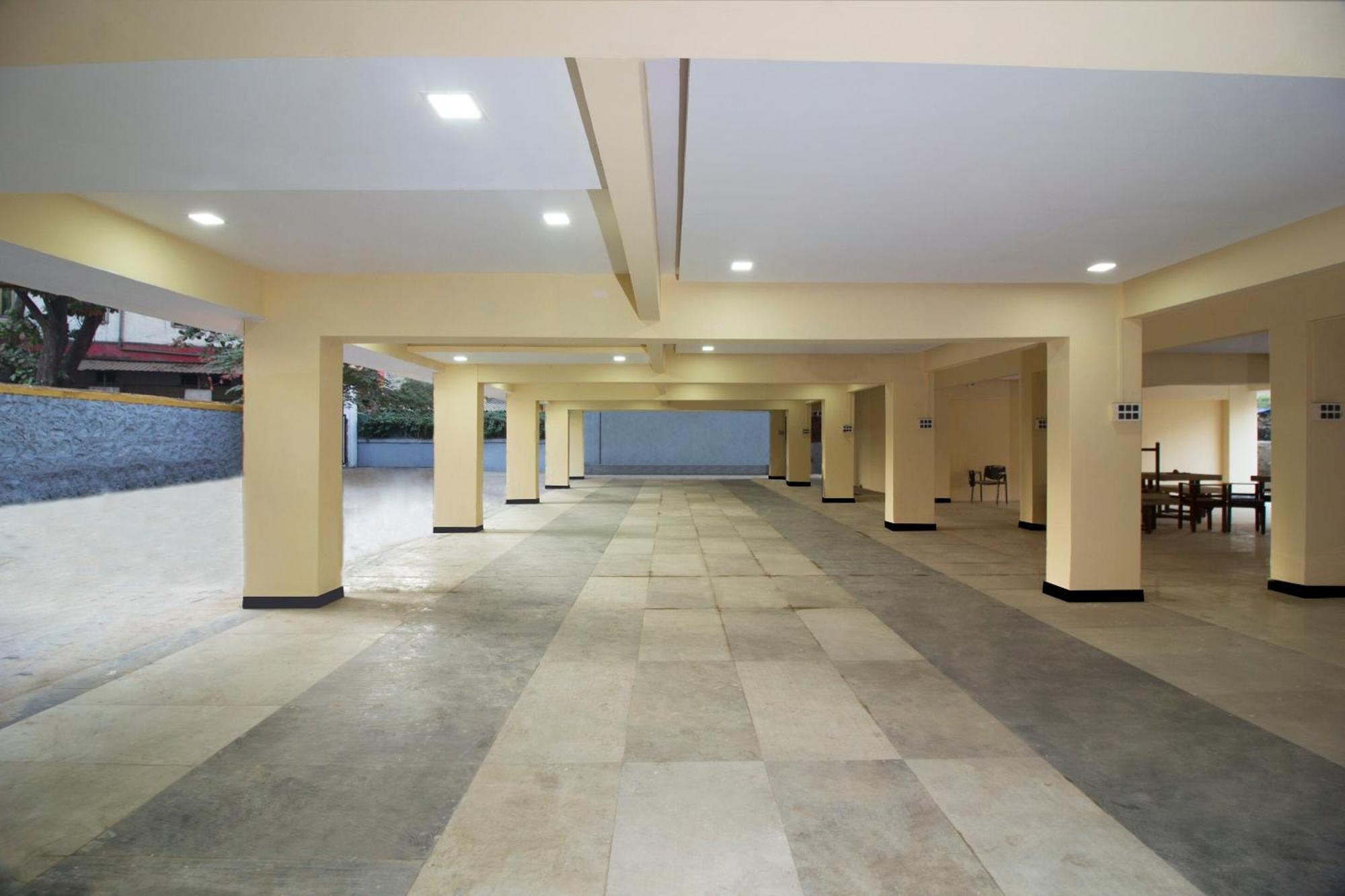 Hotel O The Star Hotel Panvel Exterior photo