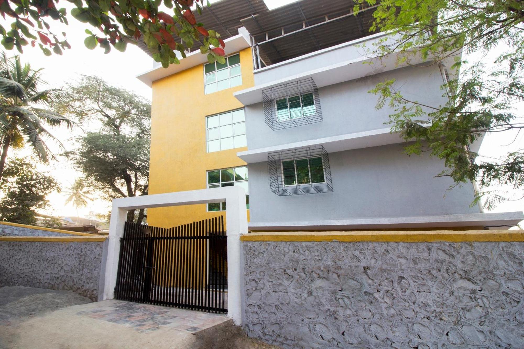 Hotel O The Star Hotel Panvel Exterior photo